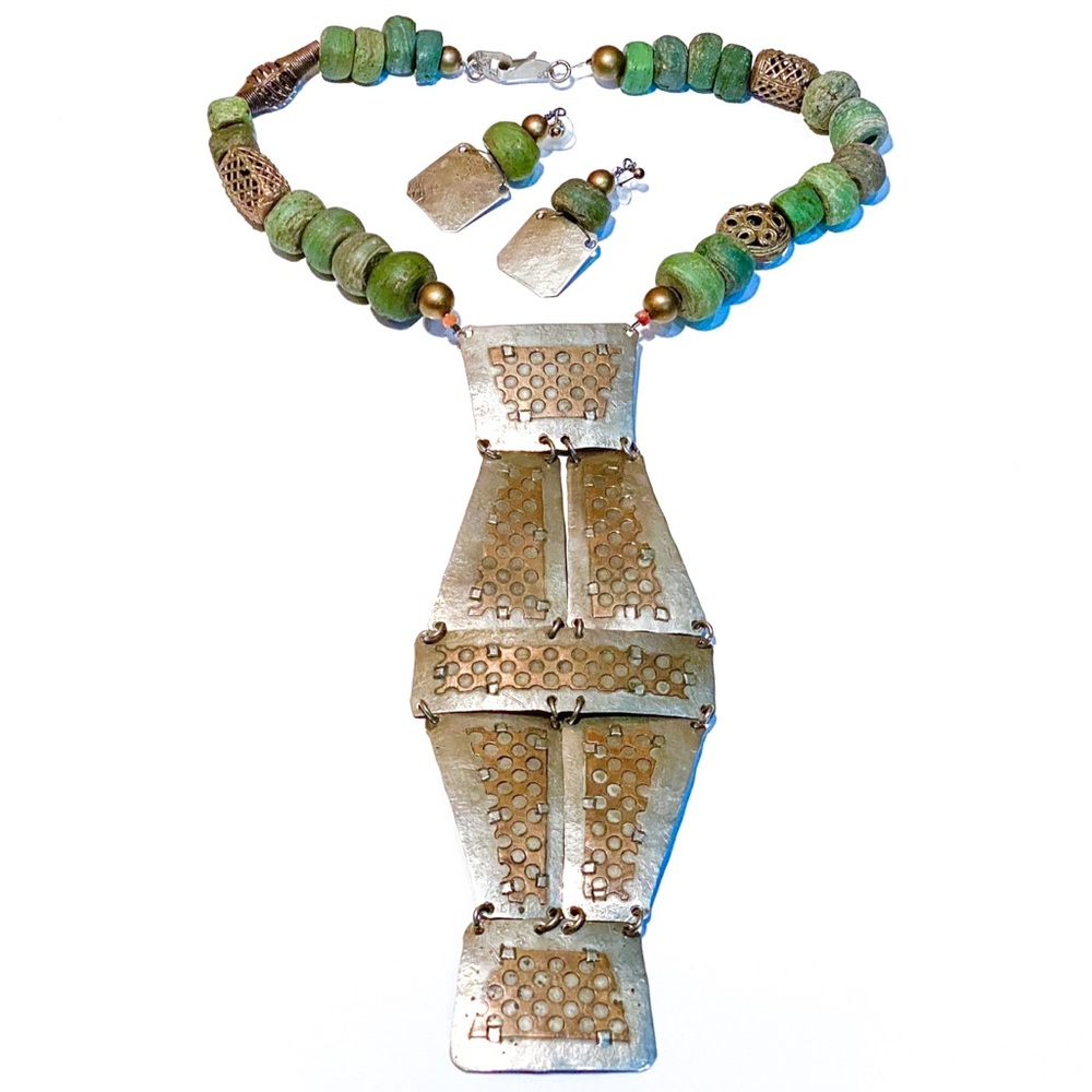 Vintage Modern Brutalist Choker Necklace with Breastplate Design and Earrings